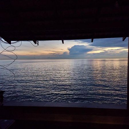 Seaview Holiday Home Port Dickson Dış mekan fotoğraf